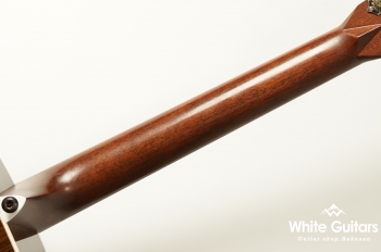 Custom Shop D-28 Premium Grade Bearclaw Sitka Spruce / Madagascar Rosewood